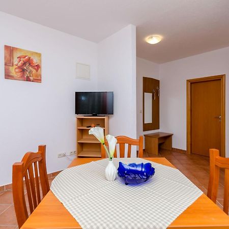Apartments Palm Tree トロギール エクステリア 写真