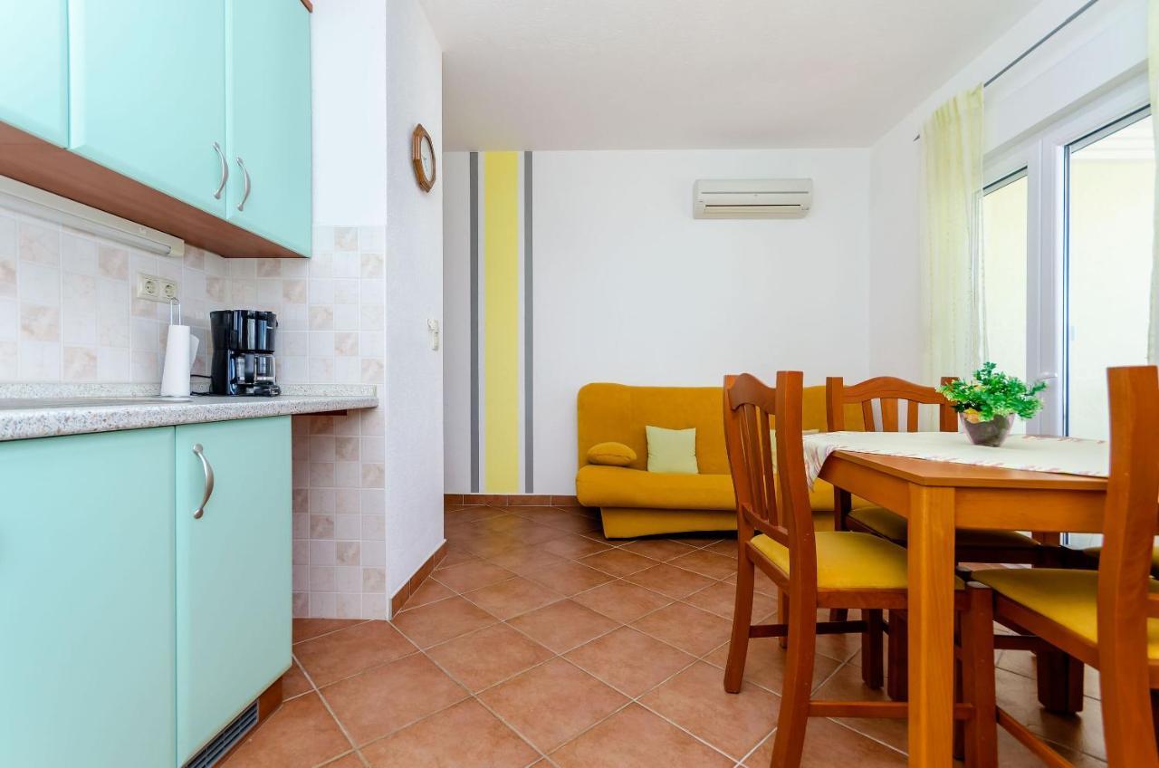 Apartments Palm Tree トロギール エクステリア 写真