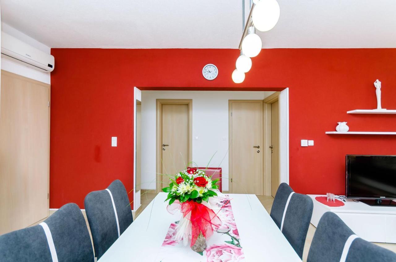 Apartments Palm Tree トロギール エクステリア 写真