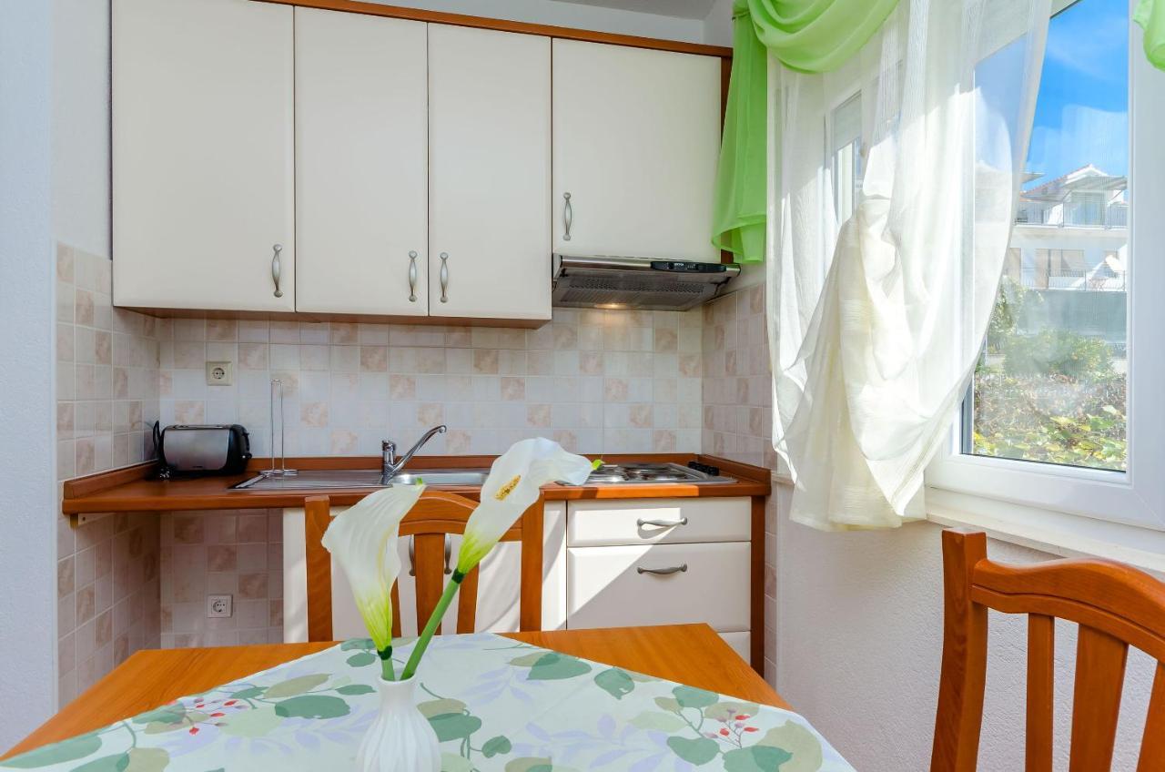 Apartments Palm Tree トロギール エクステリア 写真